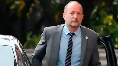 Insaurralde contra las cuerdas: el fiscal que lo investiga pidió frenar su recusación