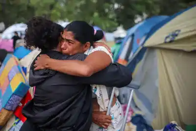 Once días después de los sismos en Venezuela: el drama silencioso de más de 10 mil personas sin hogar