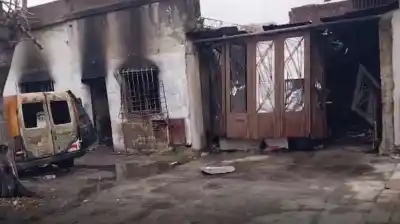 Dramático rescate en La Plata: una mujer murió y un hombre lucha por su vida tras un voraz incendio