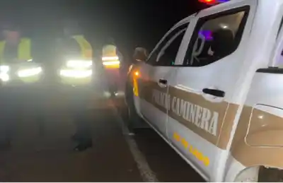Chocaron en un puente y cayeron al agua: murieron un hombre y un nene de 4 años en Uruguay