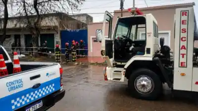 Intentaba cortar un tambor con una amoladora y una explosión lo mató al instante