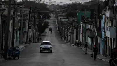 Cuba otra vez a oscuras: el tercer apagón masivo en seis meses que deja a 9,6 millones sin luz