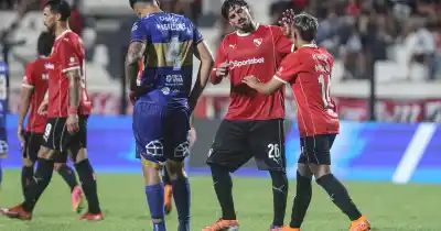 Independiente Tuvo Una Lluvia De Goles Ante Everton Por La Serie Río De La Plata Y Sigue Pleno De Triunfos En Uruguay