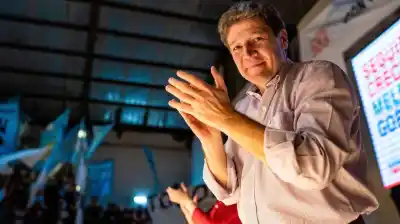 Melella reactiva la reforma constitucional en Tierra del Fuego y la oposición ya alerta sobre la reelección