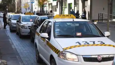 Viajar en taxi en Tucumán: desde hoy pagarás un 33% más por cada viaje