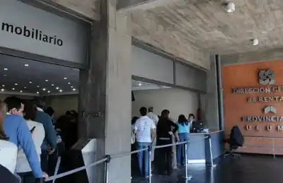 Tucumán ajusta impuestos: suben las valuaciones de inmuebles y autos